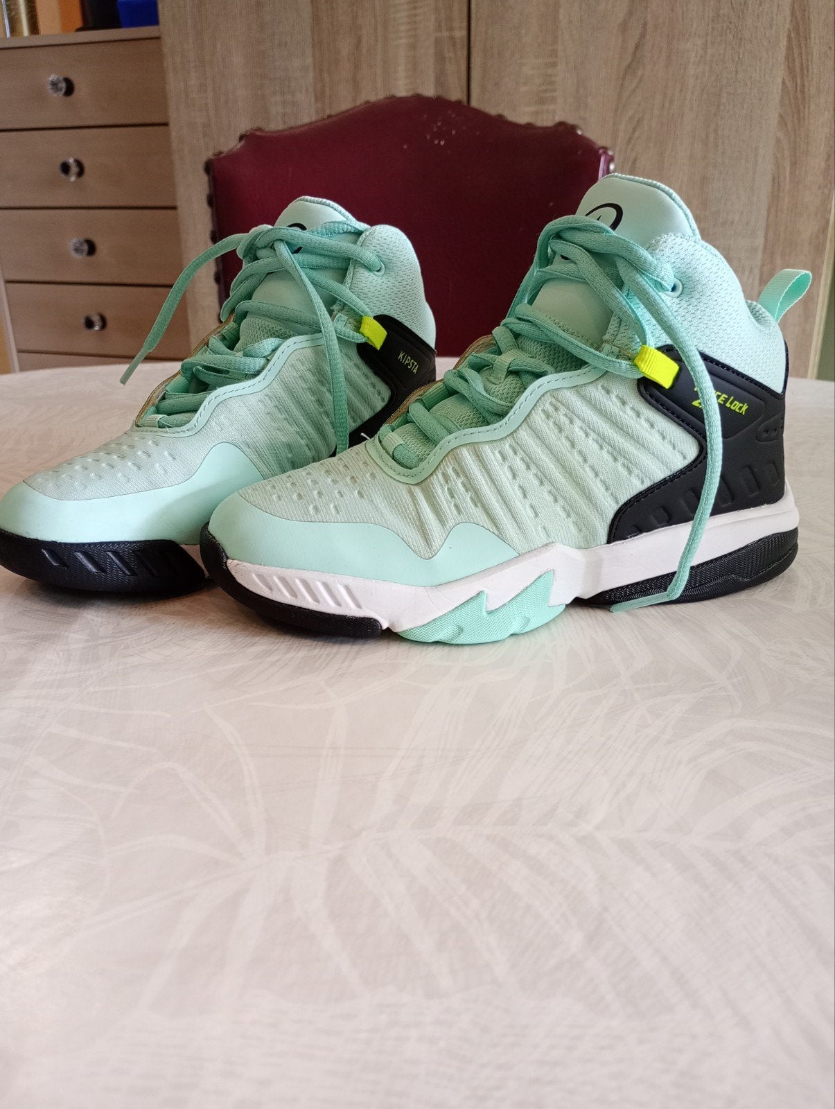 Chaussures basketball, Enlèvement ou Envoi, Chaussures