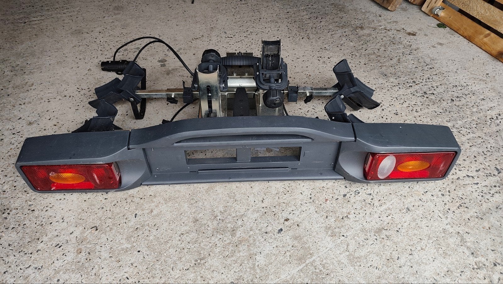 Porte-vélos Twinny Load ERGO CK Prestige ECO — Parfait, Enlèvement
