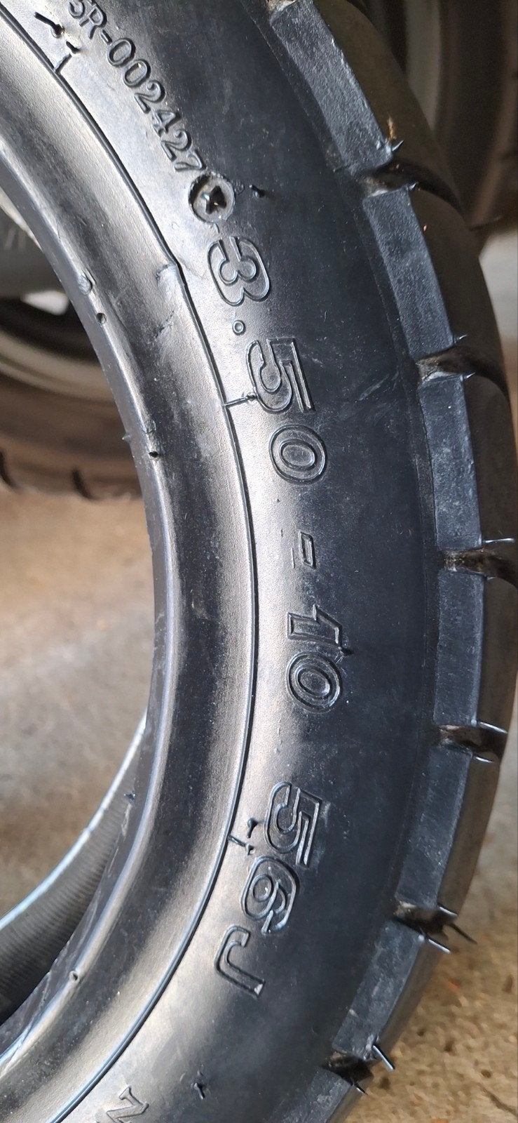 Vee-Rubber Scooter pneu 3.50-10, Enlèvement