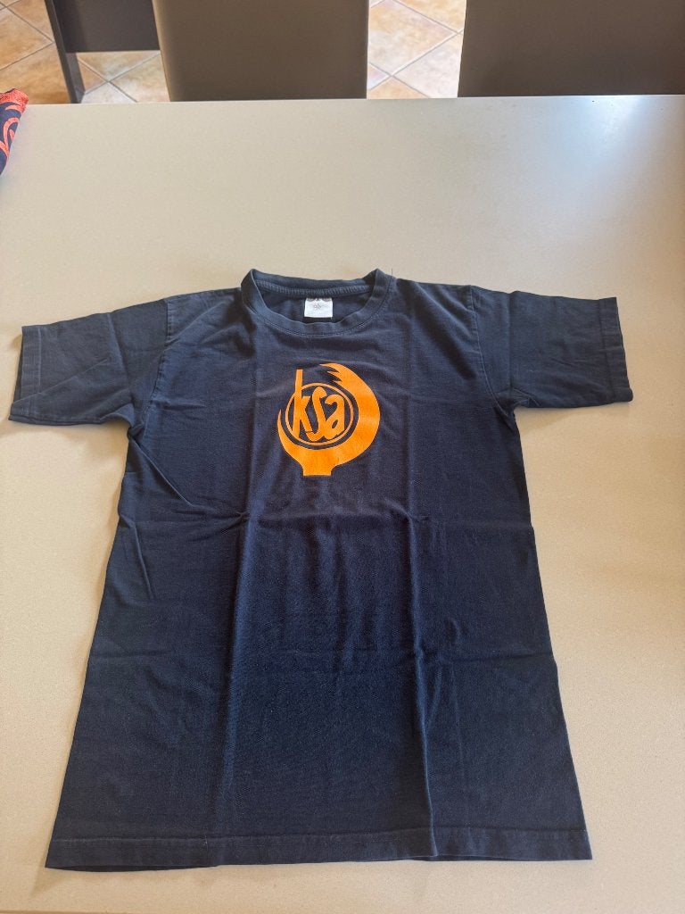 KSA t shirt, Enlèvement, Comme neuf, Vêtements