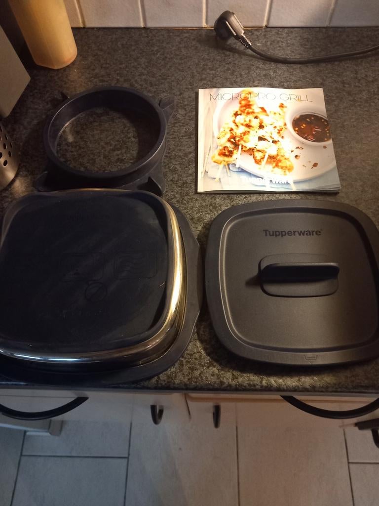 Tupperware micropro grill en siliconen ring, Enlèvement ou Envoi, Comme neuf
