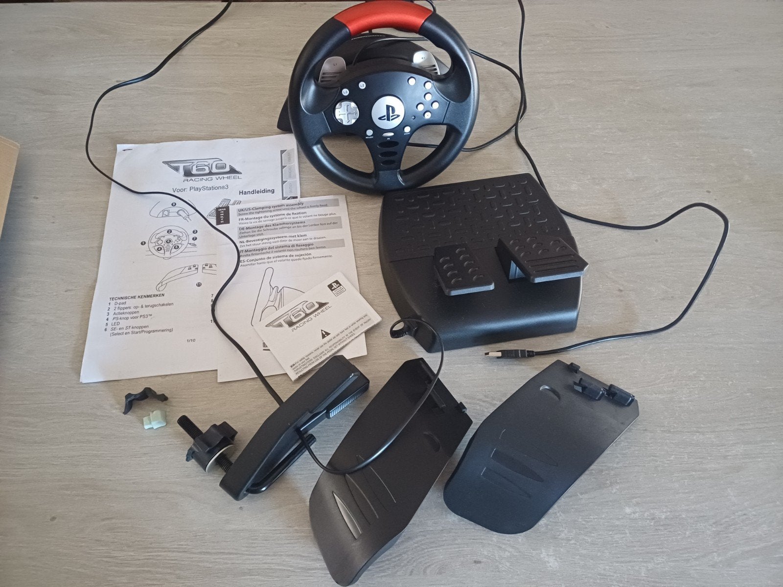 Stuurwiel PS3, Games en Spelcomputers, Spelcomputers | Sony Consoles | Accessoires, Ophalen of Verzenden, Zo goed als nieuw, Stuur of Pedalen