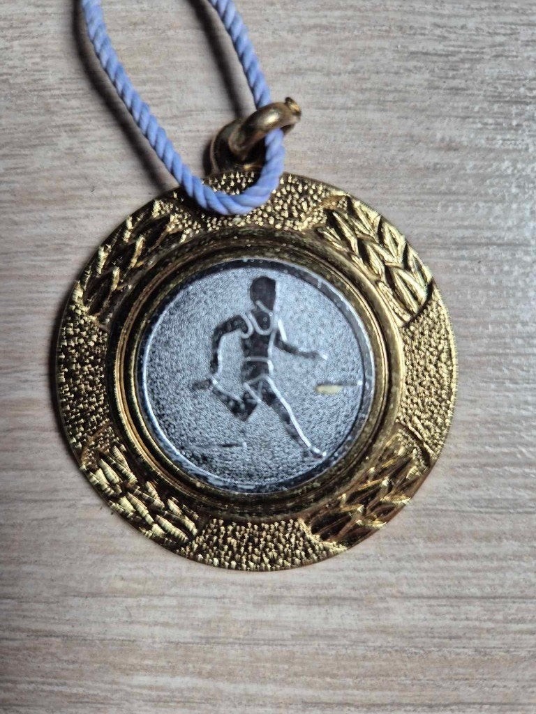 Medaille Jogging Team Denderleeuw, Ophalen of Verzenden