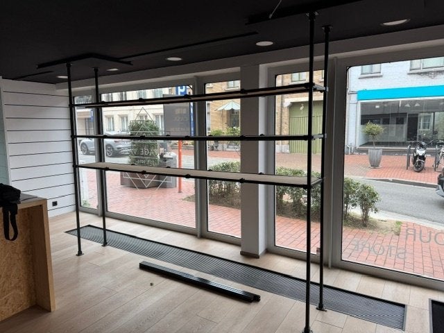 Industrieel winkelrek met ledverlichting 306 cm, Ophalen