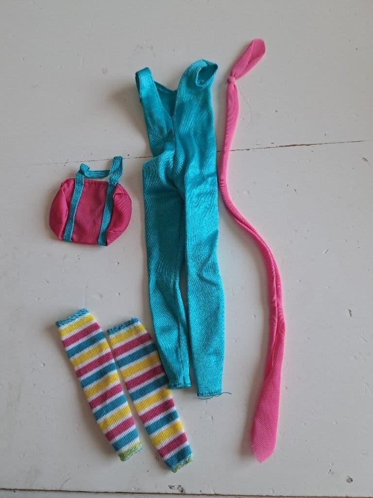 Vêtement poupée barbie mattel 1983, Envoi, Utilisé, Poupée