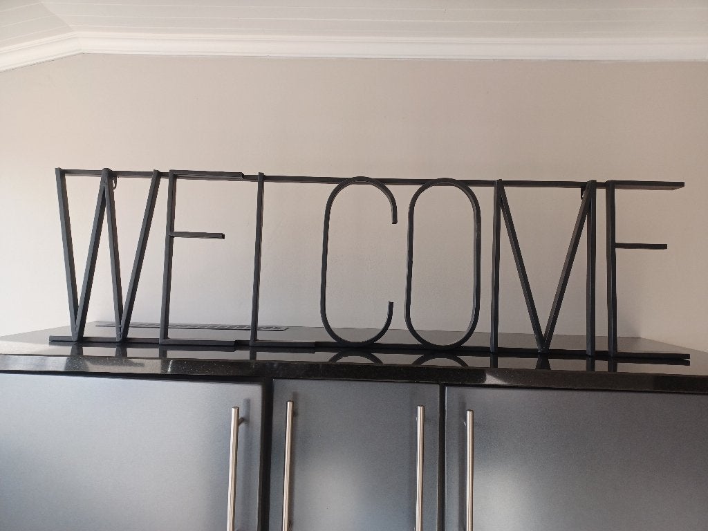 Groot IJzeren 'WELCOME' Naambord / Wanddecoratie (130 cm), Ophalen, Metaal, Zwart, Zo goed als nieuw