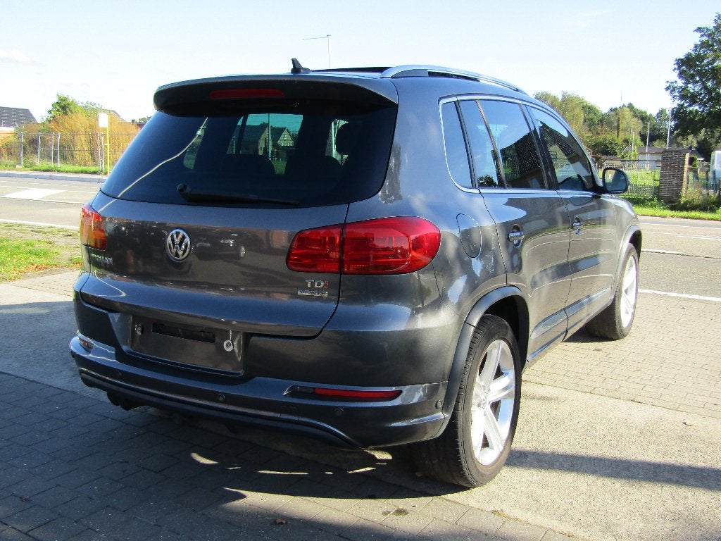 Vw Tiguan 2.0 TDI R-Line, Auto's, Voorwielaandrijving, Euro 5, 139 g/km, 4 cilinders