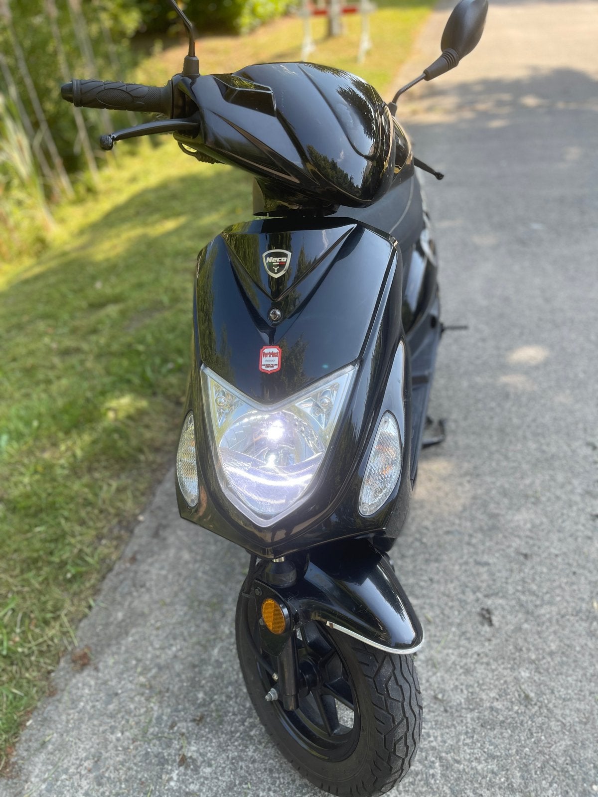 A klasse is wijnig km zonder poloblem, Vélos & Vélomoteurs, Scooters | Kymco, Enlèvement, Comme neuf