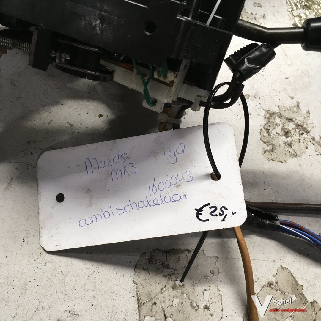 Mazda MX3 1998 1600043 Combischakelaar, -, Utilisé, -, -