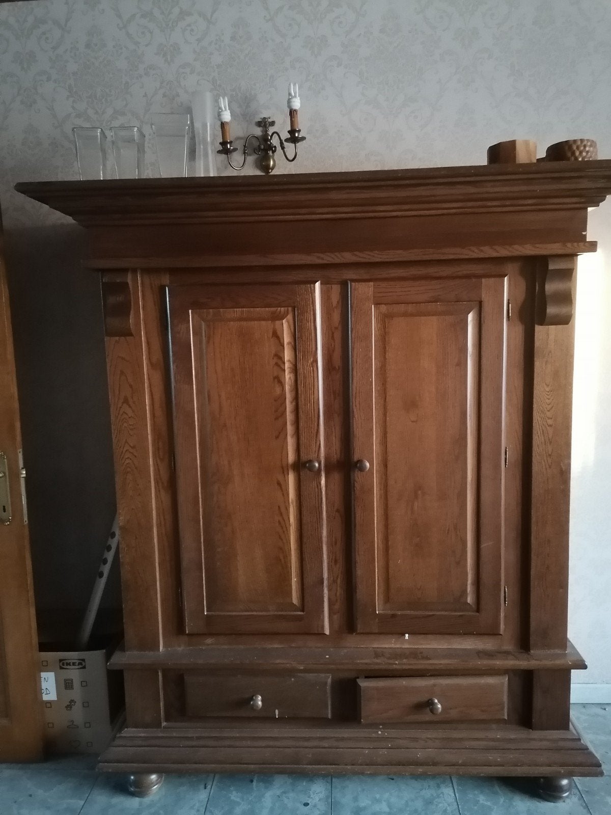 Armoire de chambre gratuite, armoire de cuisine, armoire de, 150 à 200 cm, Utilisé, Chêne, Avec tiroir(s)