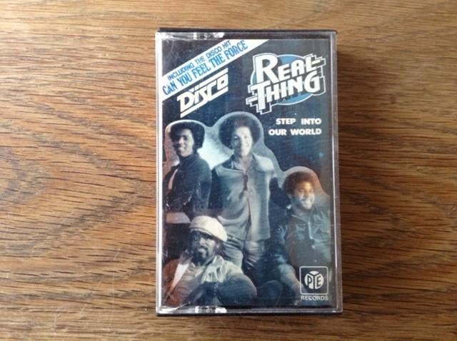 muziekcassette real thing, Cd's en Dvd's, Cassettebandjes, Ophalen of Verzenden, R&B en Soul, 1 bandje, Origineel