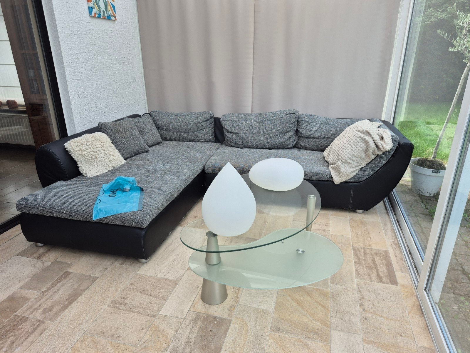 salon + table basse en verre, Maison & Meubles, Enlèvement