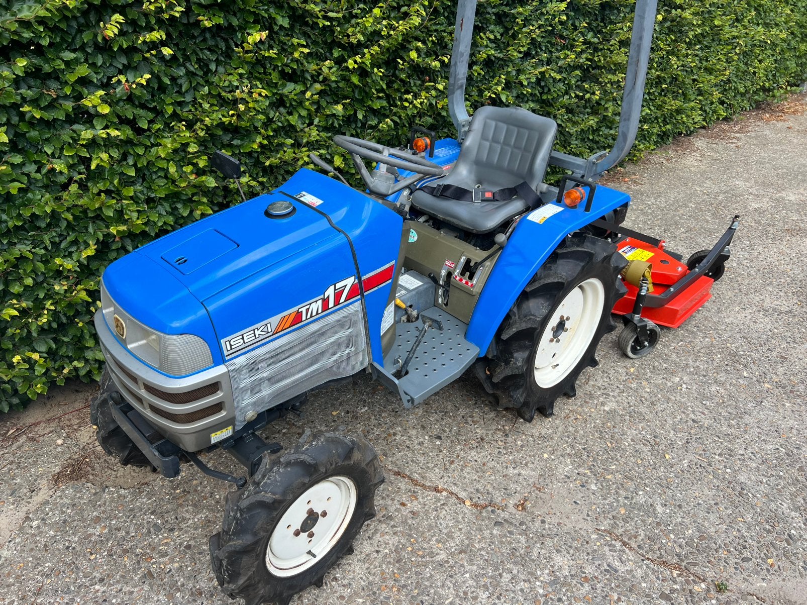 Iseki TM17 minitractor|18PK| 4x4| Cirkelmaaier |Servo stuur, Articles professionnels, Articles professionnels Autre, Enlèvement