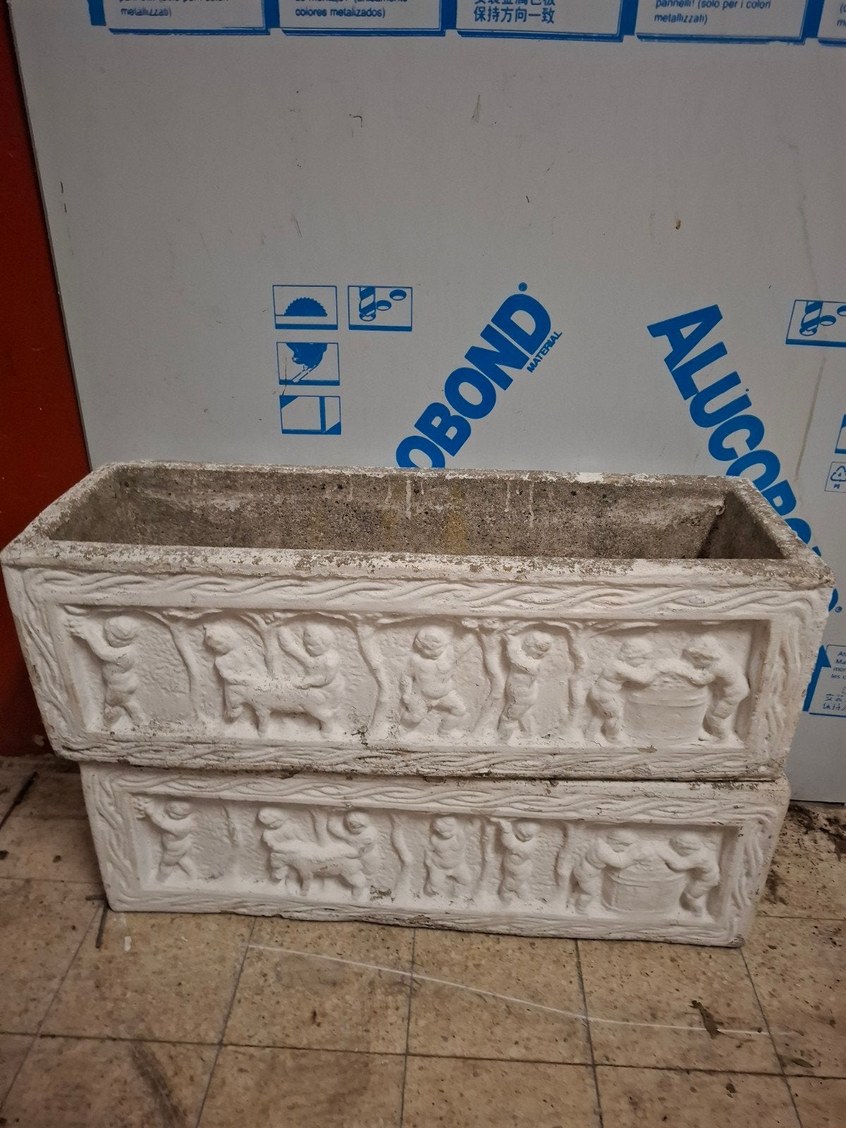 2 jardiniere en pierre, Ophalen