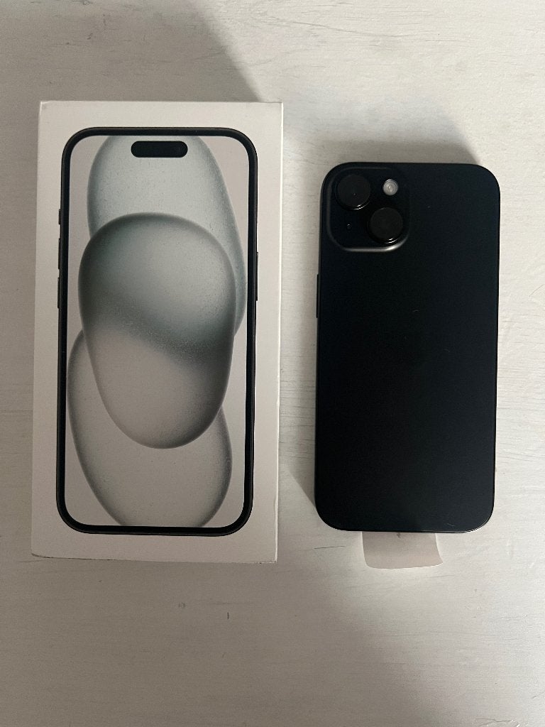 iPhone 15 – ongebruikt – in originele verpakking, Telecommunicatie, Mobiele telefoons | Apple iPhone, 128 GB, IPhone 15, Zwart