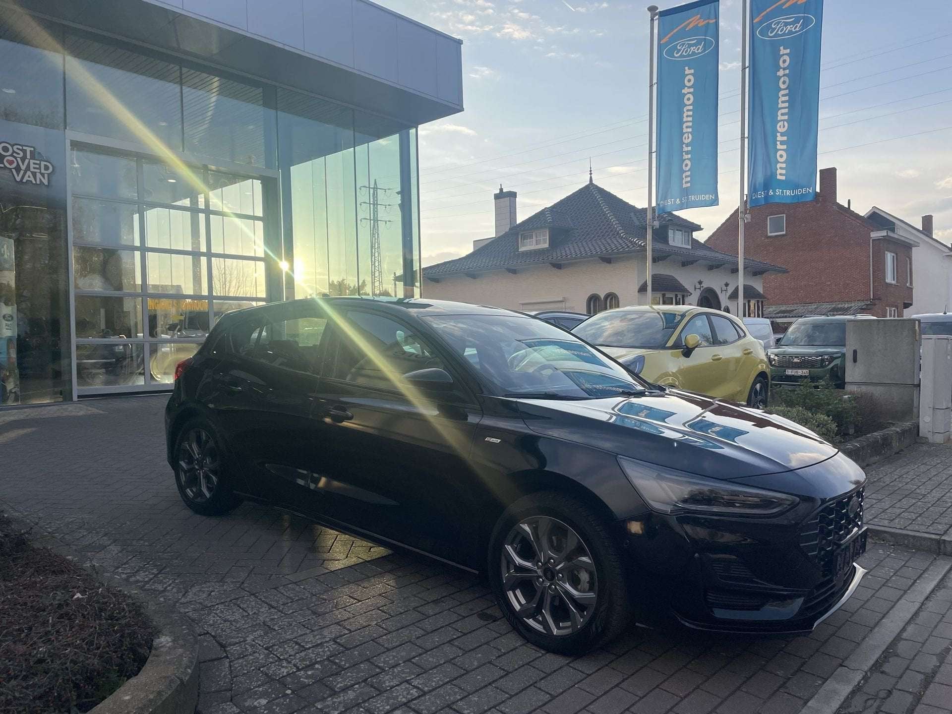 Ford Focus ST-Line 1.0i EcoBoost 125pk mHEV M6 - 5d OC3588 *, Auto's, Focus, Euro 6, Zwart, 119 g/km