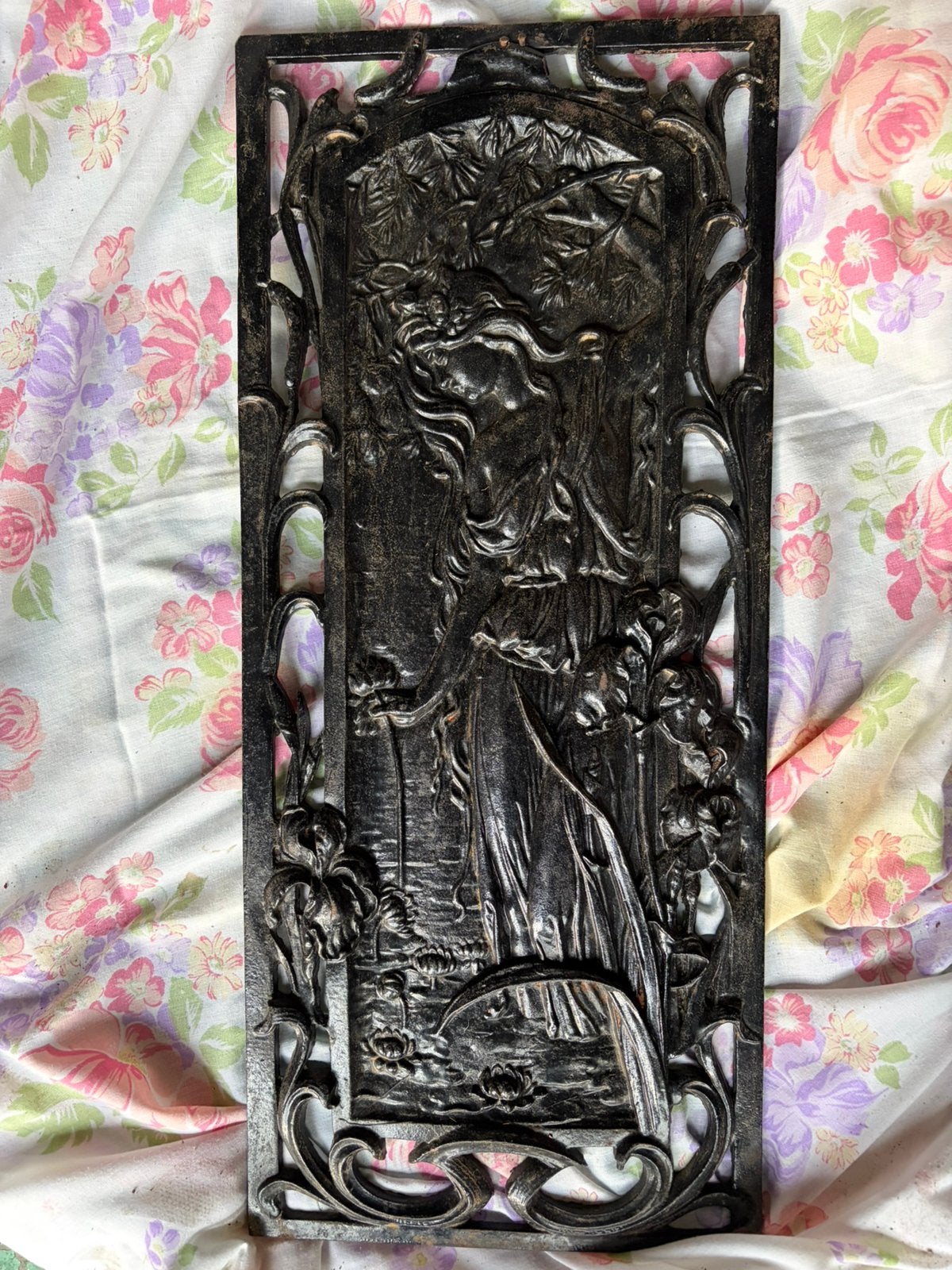 Plaque fonte décorative, Enlèvement