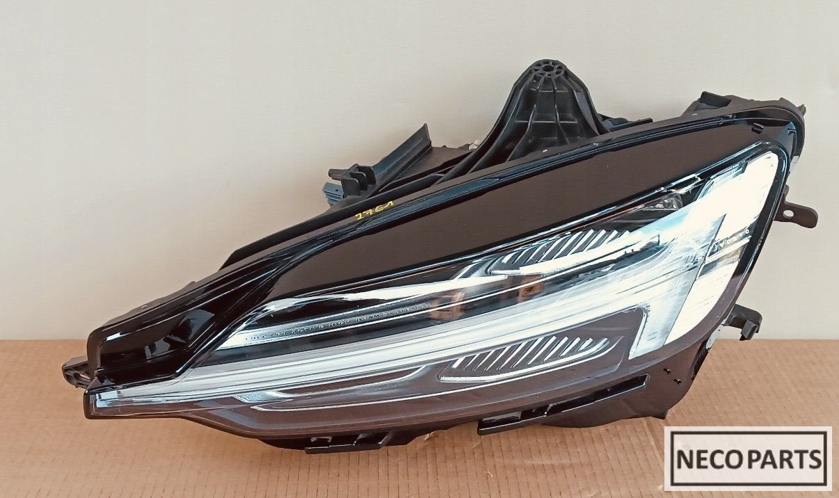 VOLVO V60 S60 FULL LED KOPLAMP 32338996 ALLES LEVERBAAR !!!, -, -, -, Enlèvement ou Envoi