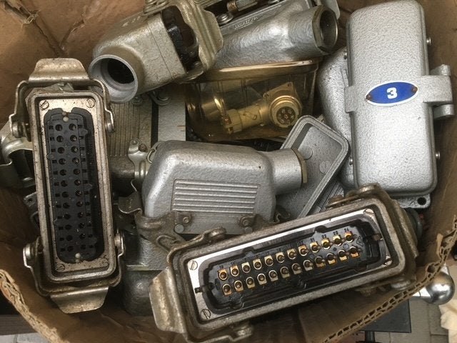 Harting-koppelingen, Audio, Tv en Foto, Audiokabels en Televisiekabels, Ophalen, Gebruikt, Minder dan 2 meter, Overige kabels