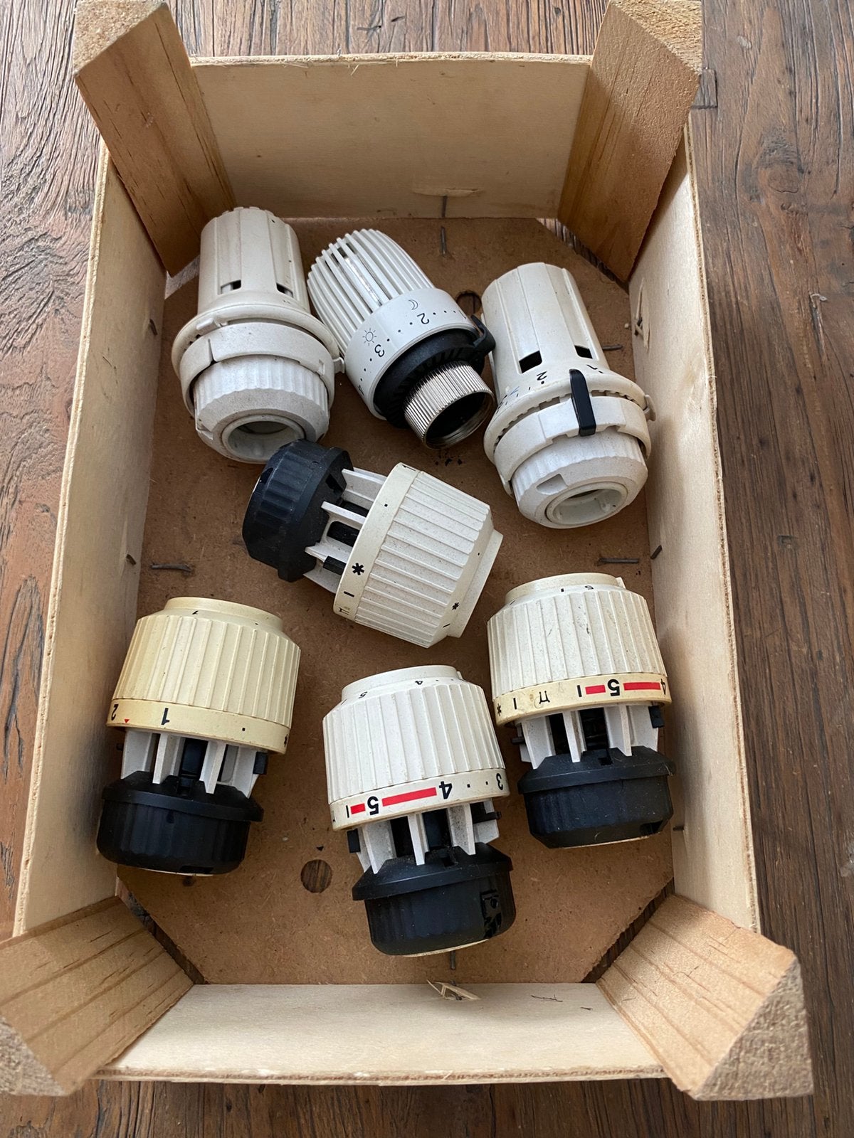 Boutons de thermostat, Moins de 30 cm, Moins de 60 cm, Thermostat, Comme neuf