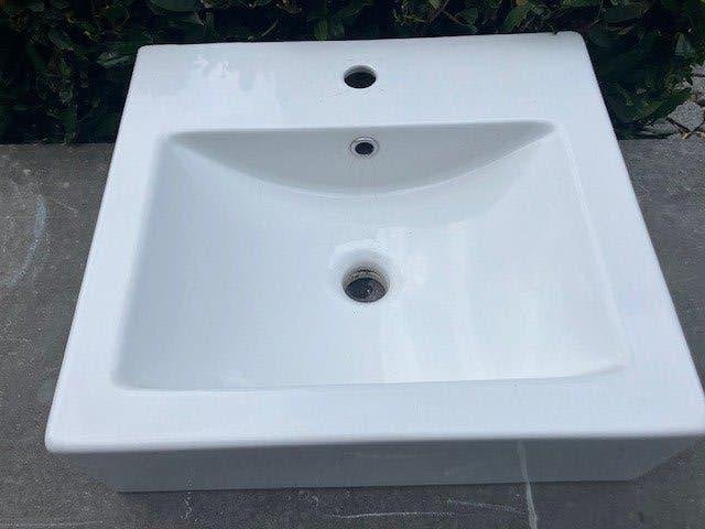 WASTAFEL LAVABO WASBAK. OPBOUW. 51 CM D : 47 H : 16 CM., Ophalen of Verzenden, Wastafel