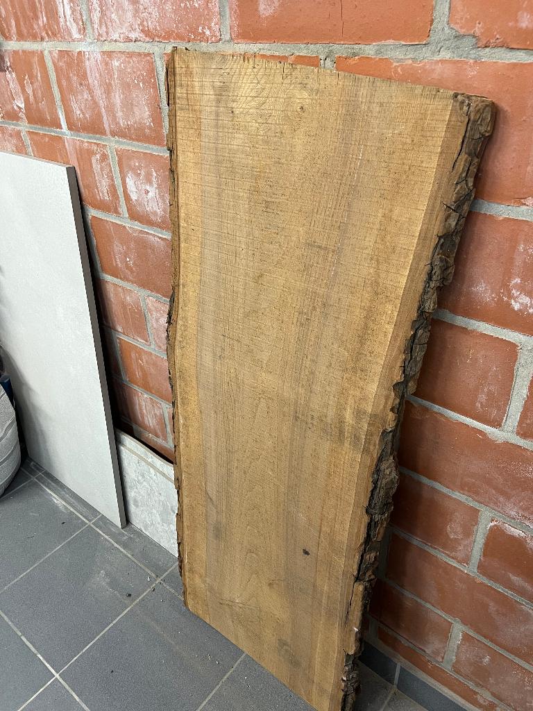 Feuille de bois d'orme, Bricolage & Construction, Bois & Planches, Comme neuf, Autres essences de bois, Enlèvement, 25 à 50 mm