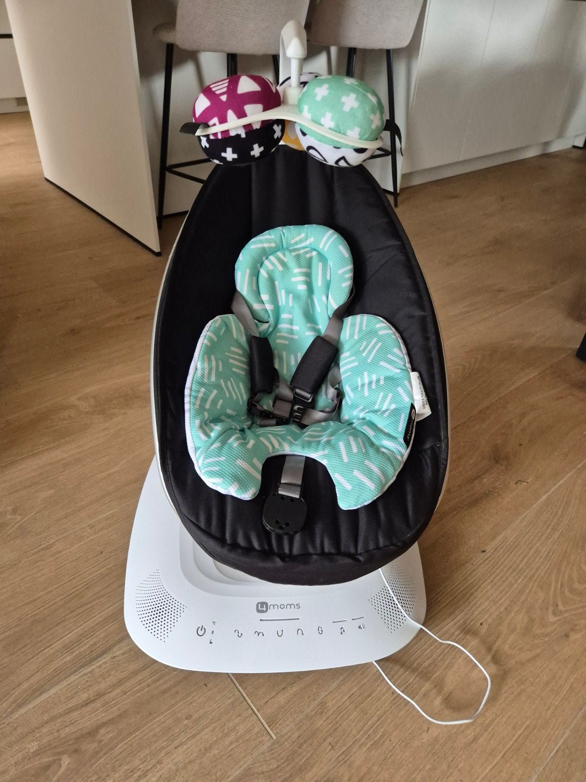 4moms Mamaroo 5 elektrische babyswing, Kinderen en Baby's, Ophalen, Zo goed als nieuw