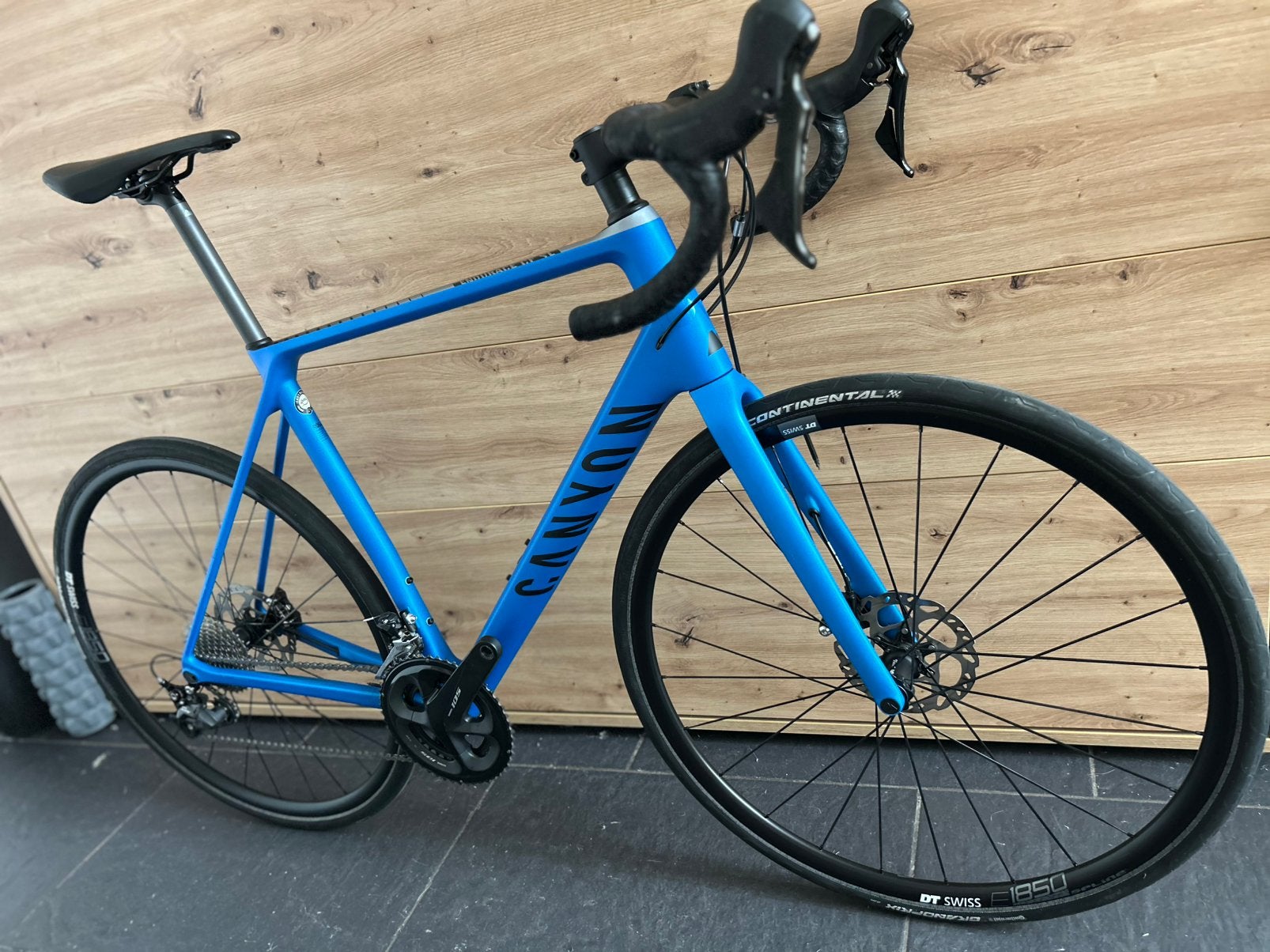 Canyon Endurace CF SL – -105- maat L – in perfecte staat, Vélos & Vélomoteurs, Vélos | Vélos de course, Comme neuf, Carbone, Enlèvement