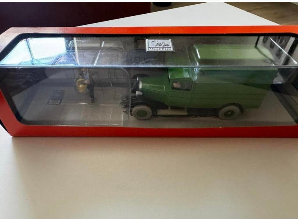 Kuifje auto deel 5 transport collectie diorama celwagen, Ophalen of Verzenden, Kuifje, Zo goed als nieuw