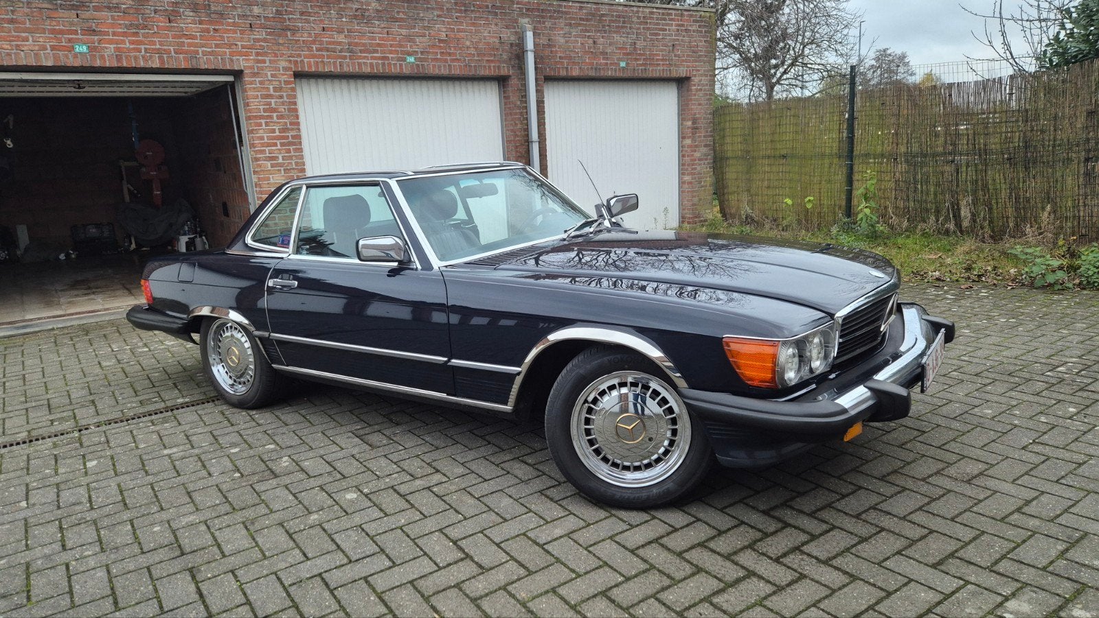 Mercedes 560 SL, foto 6