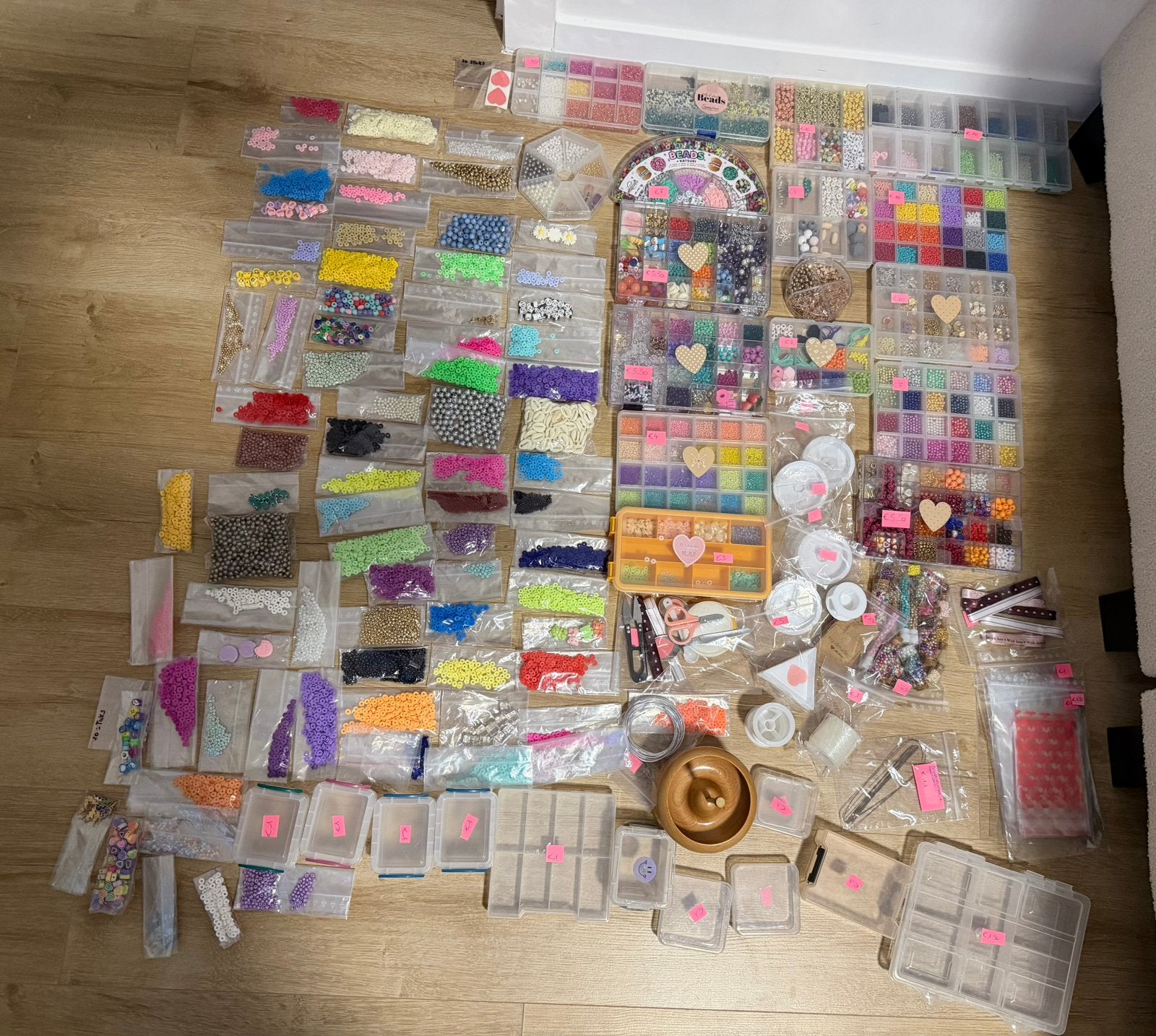 Geoot pakket kralen en toebehoren, Hobby en Vrije tijd, Ophalen, Zo goed als nieuw