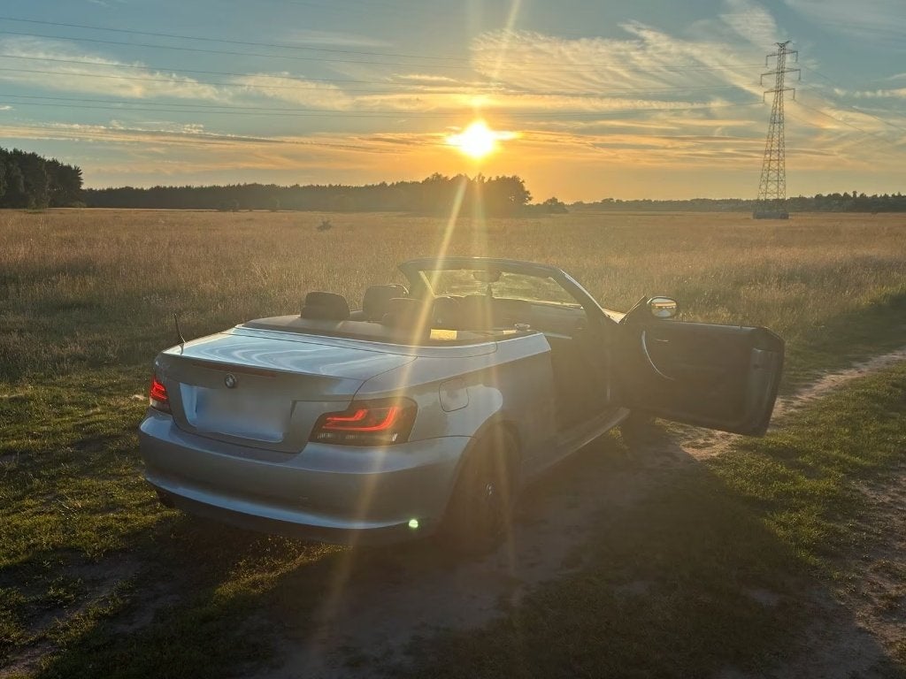 BMW 118i Cabriolet, Auto's, 4 zetels, Zwart, 4 cilinders, Cabriolet