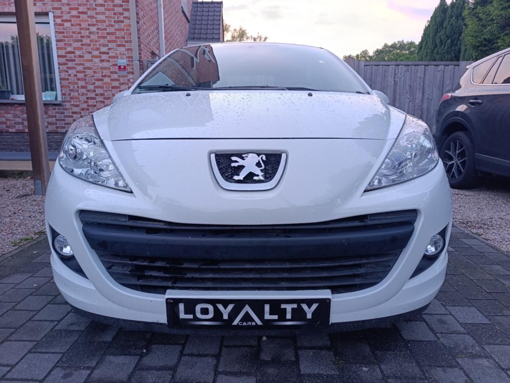 Peugeot 207+ | 1.4i | Airco | 2013 | Gekeurd, Euro 5, Wit, Bedrijf, Handgeschakeld