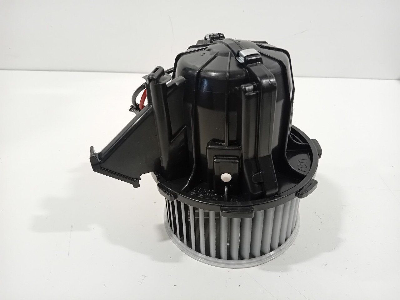 Kachel ventilator motor Audi RS5, Autos : Pièces & Accessoires, Onderdelen@venauto.nl, Van der Ven Autorecycling B.V., Ettenseweg 76, 4706 PB Roosendaal, The Netherlands