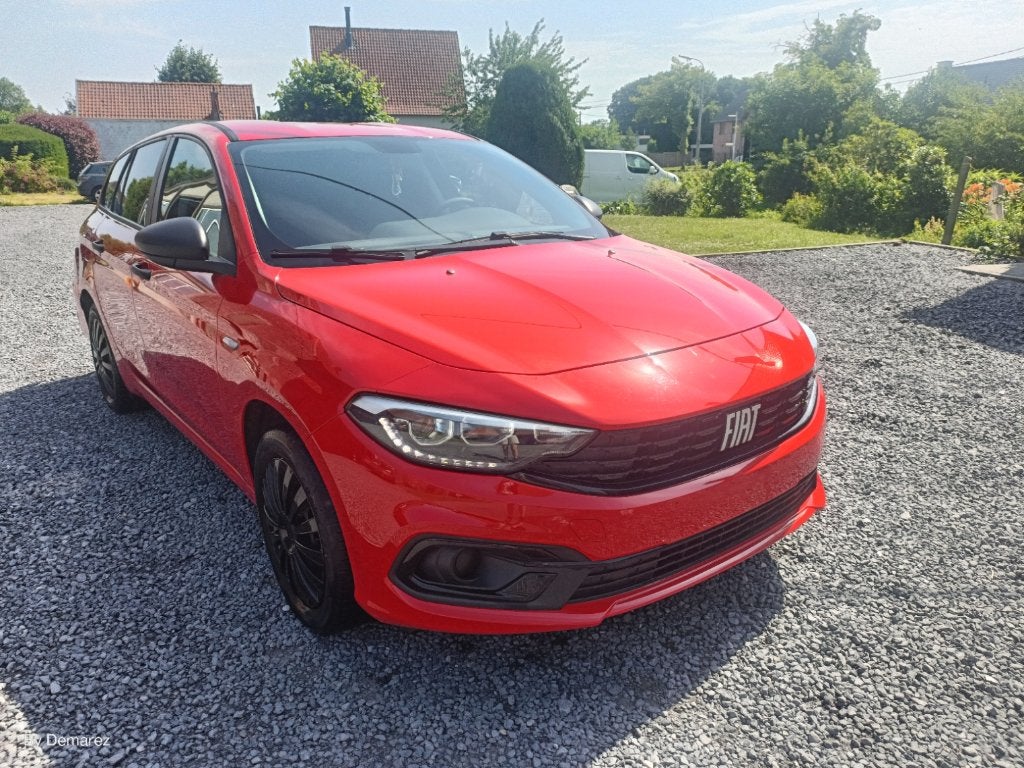 Fiat Tipo SW 15 Hybrid DTC, Auto's, Fiat, Stof, 4 cilinders, 5 deurs, Hybride Elektrisch/Benzine