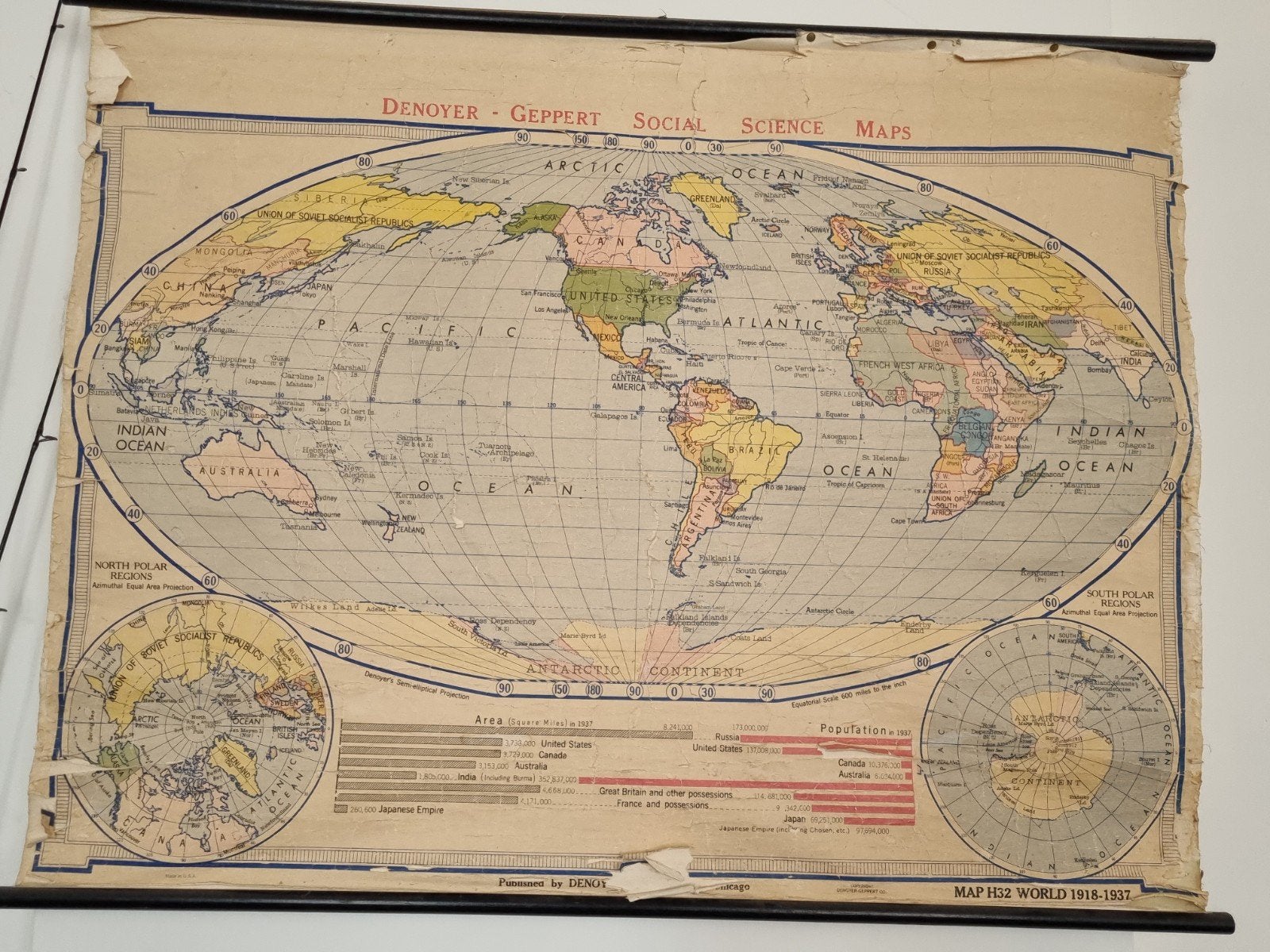 Carte scolaire ancienne du monde 1918-1937, Antiquités & Art, Enlèvement