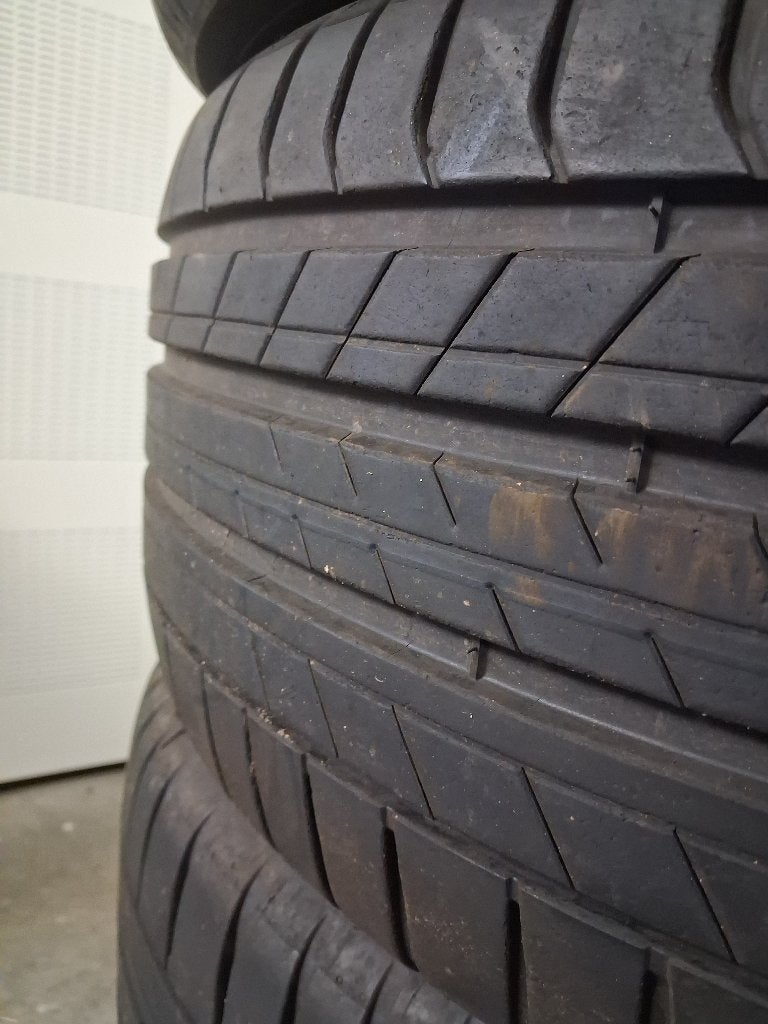 Michelin latitude 275/50zr 19 / 255/55 zr 19, Pneus été, Pneu(s), Utilisé, 19 pouces