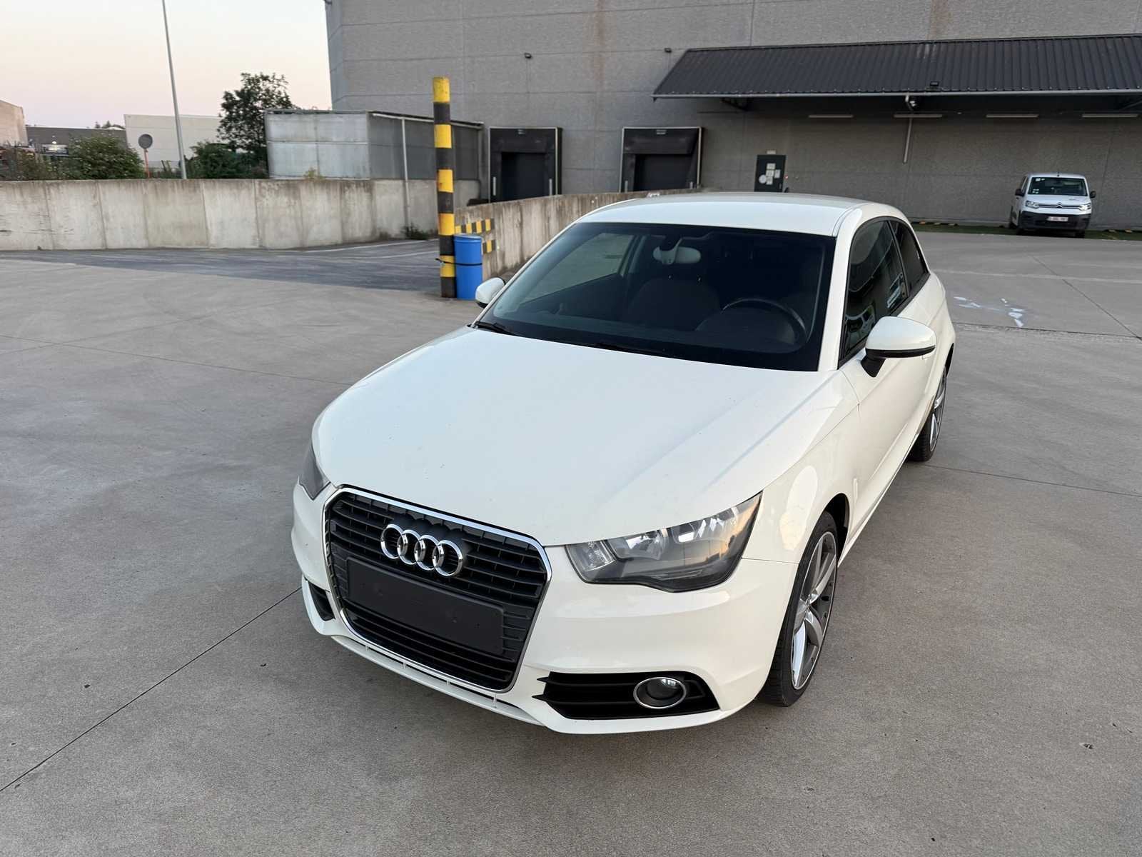 AUDI - 2011 - A1 - Voiture, Autos, Euro 5, Achat, A1, Entreprise