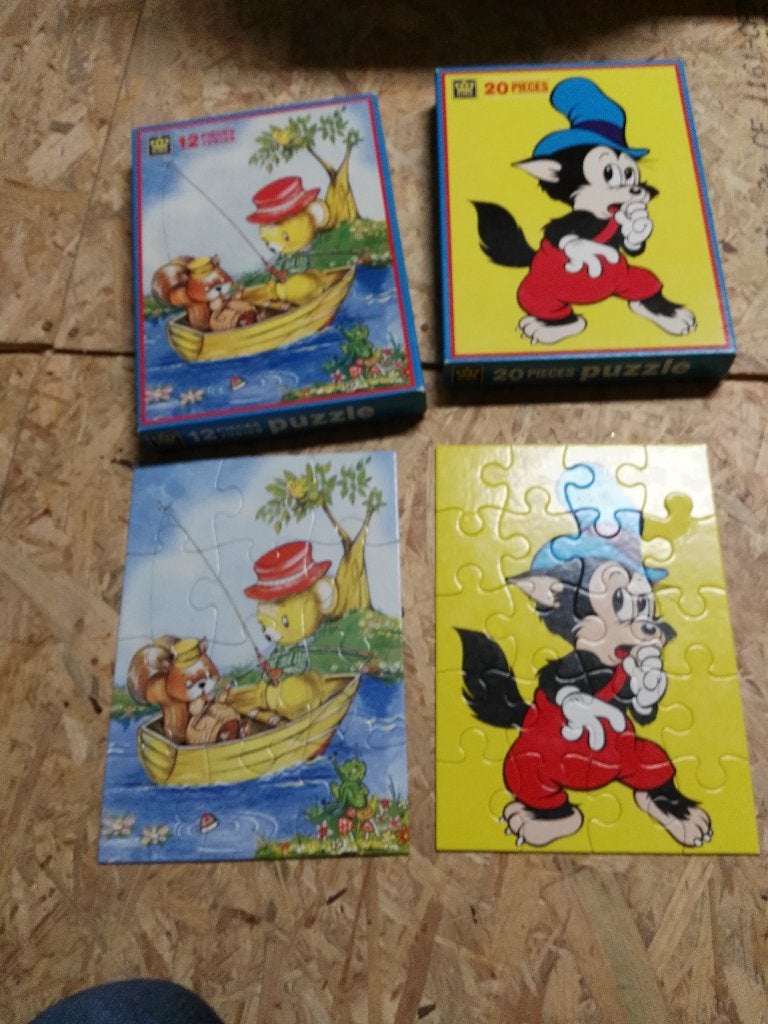 Puzzel kat met blauwe muts 3€, Ophalen of Verzenden, 10 tot 50 stukjes, Gebruikt, 6 maanden tot 2 jaar