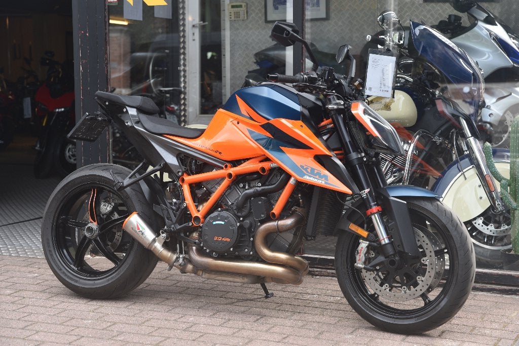 KTM 1290 SUPERDUKE R ***MOTOVERTE.BE***, Motoren, Motoren | KTM, Bedrijf, Naked bike, 2 cilinders, Handvatverwarming, Occasion