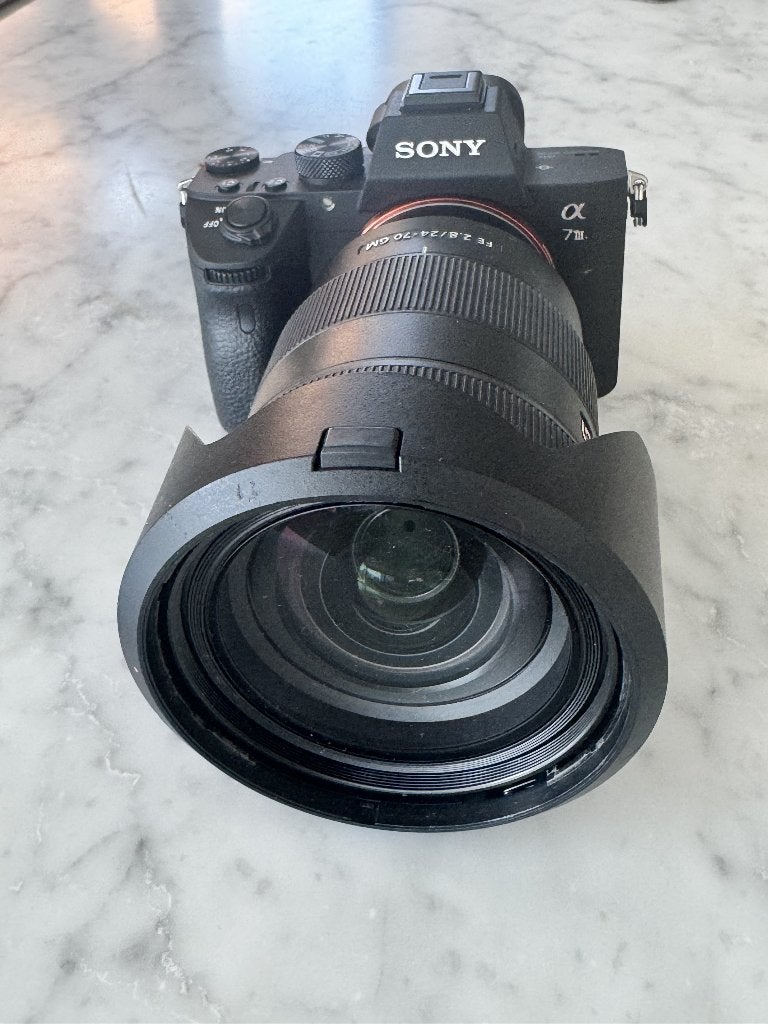 Sony A7 III + Sony FE 24-70mm f/2.8 GM – factuur mogelijk, Audio, Tv en Foto, Ophalen, Zo goed als nieuw, 24 Megapixel, Sony