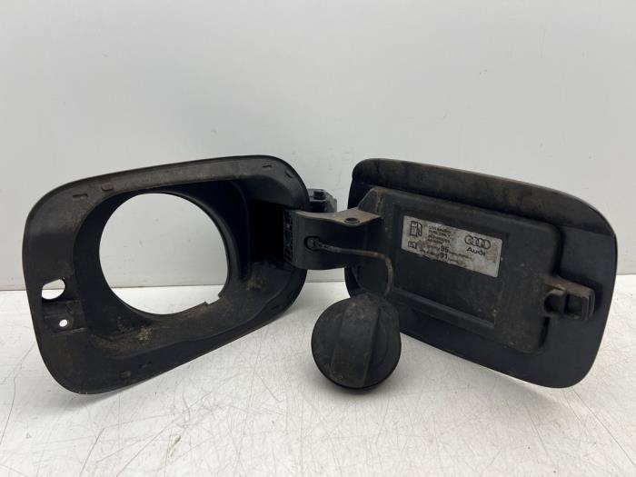 Clapet réservoir d'un Audi S5 (LX5R), -, 3 mois de garantie, Audi, Utilisé
