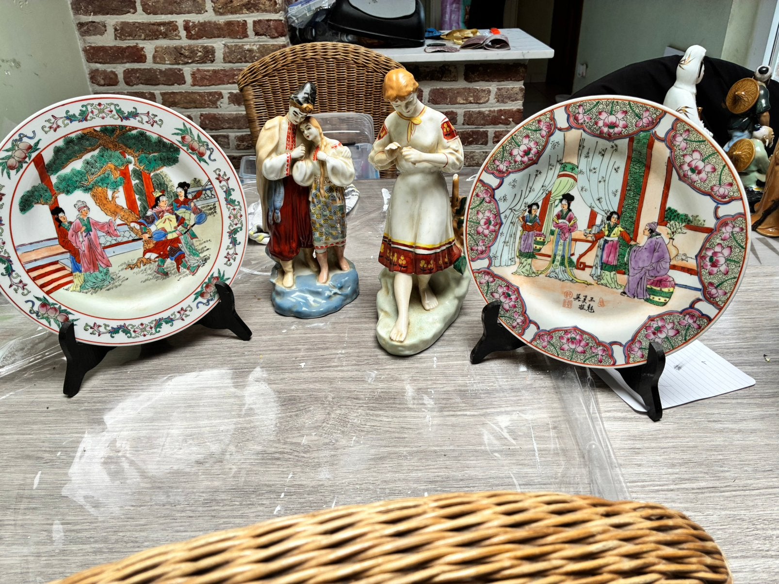 Chineese bortjes en beeldjes, Enlèvement, Comme neuf