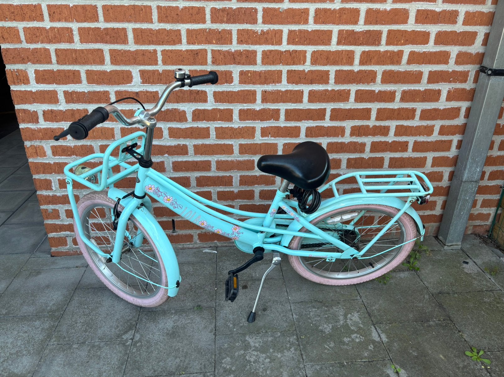 Kinderfiets lola(meisjes), Fietsen en Brommers, Ophalen of Verzenden, Zo goed als nieuw