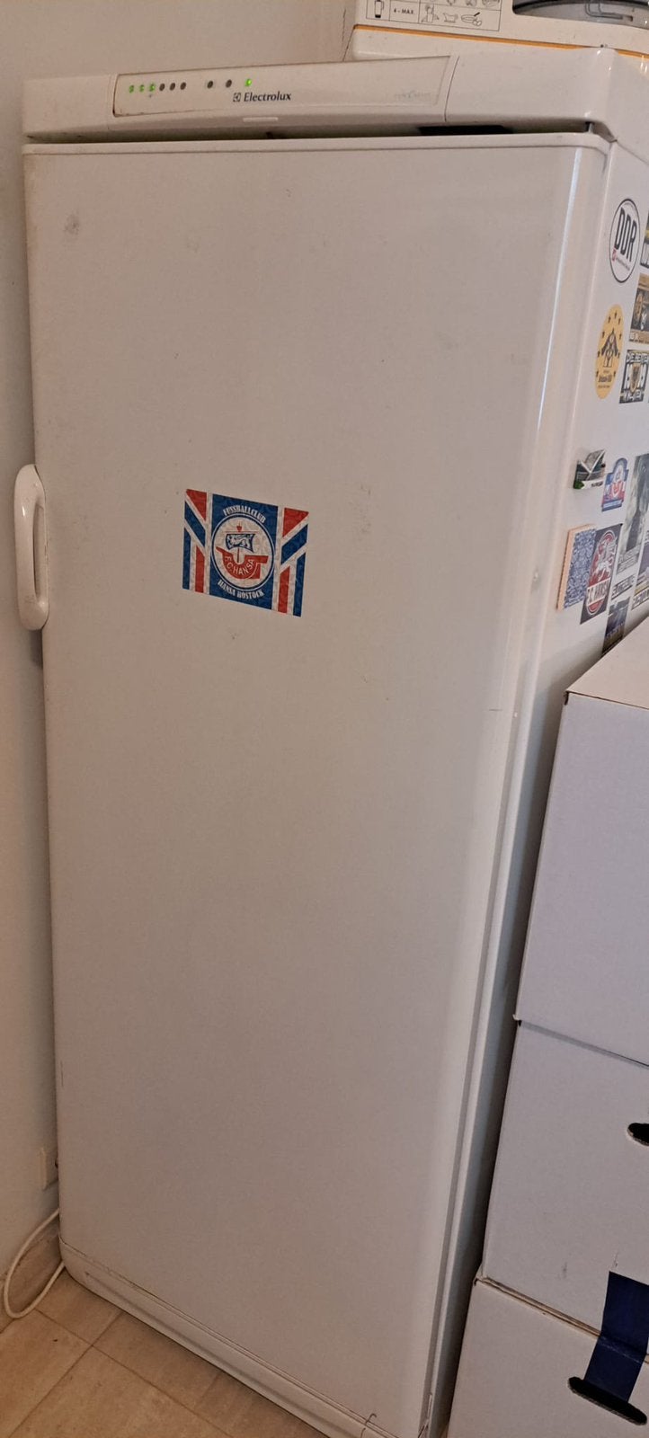 Congélateur electrolux 240L, Enlèvement, Comme neuf, Congélateur