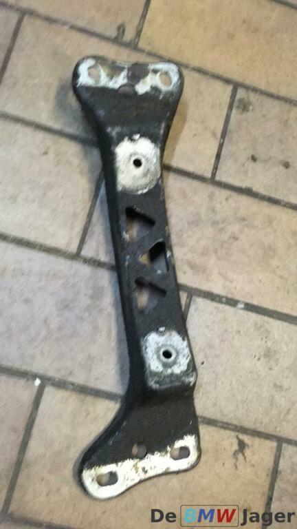 Versnellingsbak steun BMW 5-serie E34 530i M30 23711137182, Gebruikt, Ophalen of Verzenden, BMW, BMW