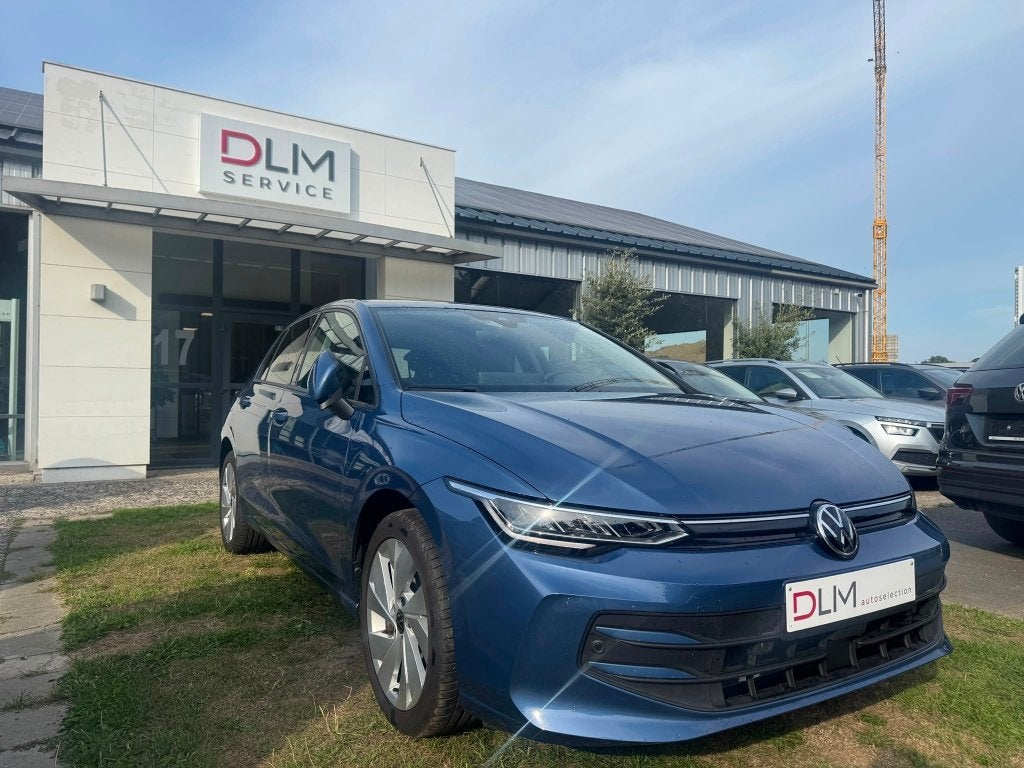 Volkswagen Golf 8 Life Bussines 1.5 TSI 116cv 12/2024, Auto's, Volkswagen, Euro 6, Blauw, Alcantara, Onderhoudsboekje