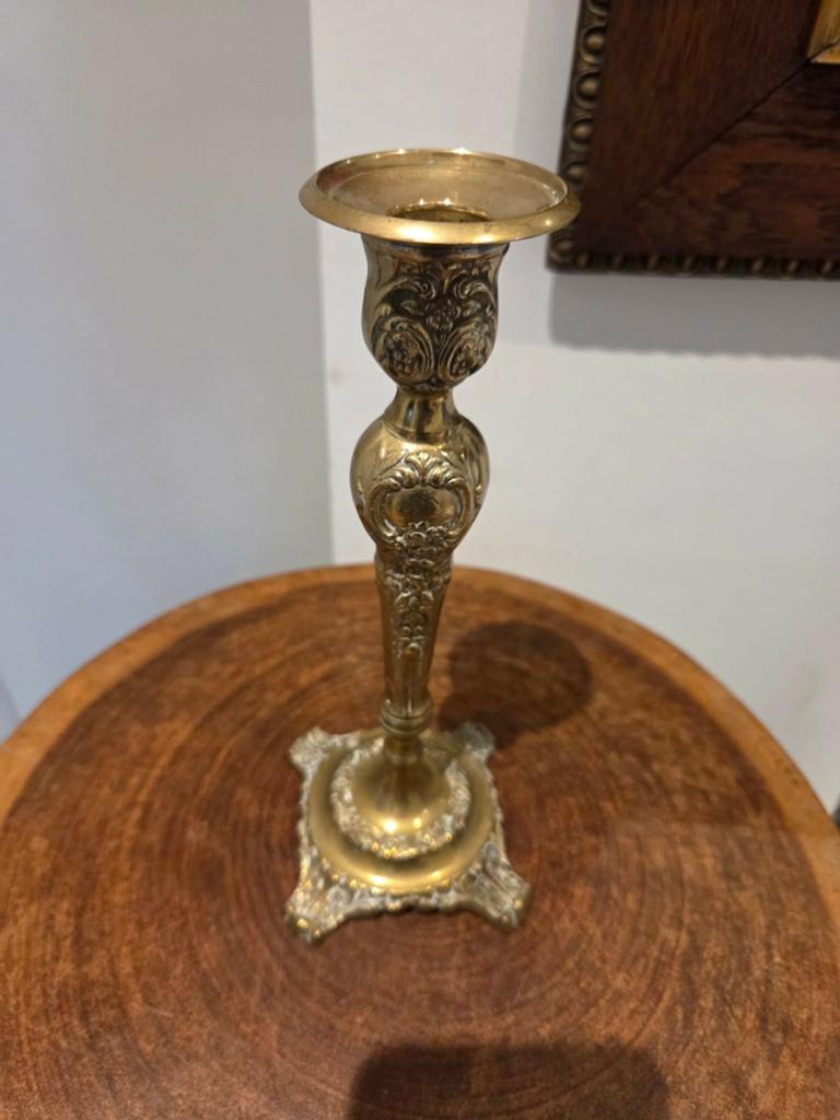 Elegante Antieke Bronzen Kandelaar – 23 cm – Vintage Barok S, Antiek en Kunst, Antiek | Kandelaars, Ophalen of Verzenden