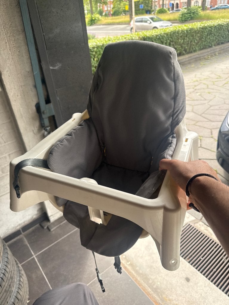 Kinderstoel Ikea, Ophalen, Gebruikt, Gordel(s)