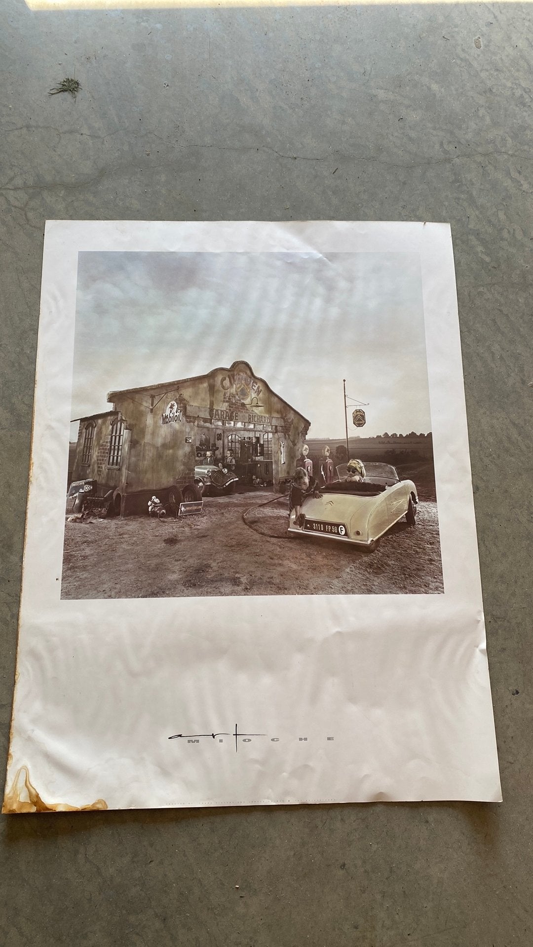 Citroën poster, Enlèvement
